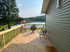 Lake House Charlie's Lakefront Cottage, , on Lake Shawnee in Pennsylvania - Lakehouse Vacation Rental - Lake Home for rent on LakeHouseVacations.com
