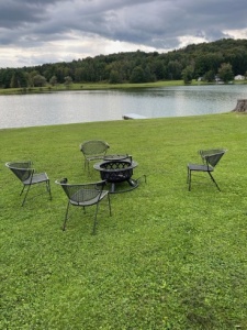 Lake House Charlie's Lakefront Cottage, , on Lake Shawnee in Pennsylvania - Lakehouse Vacation Rental - Lake Home for rent on LakeHouseVacations.com