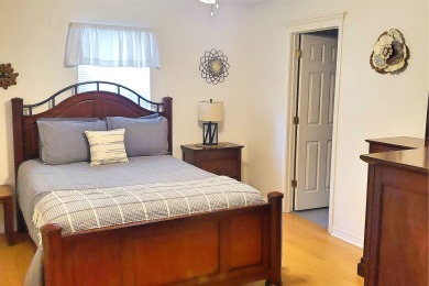 Lake House 24th Street Nestled in the heart of Gulfport, MS 