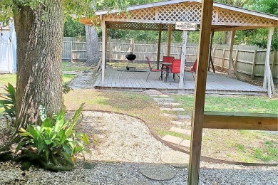 Lake House 24th Street Nestled in the heart of Gulfport, MS 
