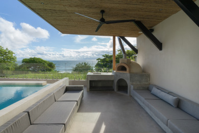 Lake House Beachfront staffed Villa wbreakfast, jacuzzi, pizza oven, , on  in Guanacaste - Lakehouse Vacation Rental - Lake Home for rent on LakeHouseVacations.com