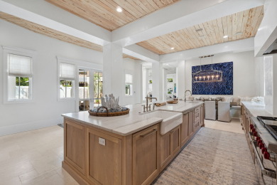 Lake House Moonstruck Cottage and Carriage - Luxury Remodel, Large Private Pool, Bikes, , on  in Florida - Lakehouse Vacation Rental - Lake Home for rent on LakeHouseVacations.com