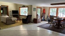 Lakehouse Vacation Rental - Lake Homes for rent on LakeHouseVacations.com, Lake property, Lake House Lake House Lazy Acres | Cottage Connection | Dog Friendly, The Open-Concept Great Room, on Pemaquid Pond in Maine - Lakehouse Vacation Rental - Lake Home for rent on LakeHouseVacations.com