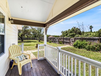 Lake House 2 bed 1 bath, huge yard, screened porch with ceiling fans, near the boat ramp, , on  in Texas - Lakehouse Vacation Rental - Lake Home for rent on LakeHouseVacations.com