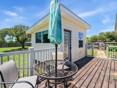 Lake House 2 bed 1 bath, huge yard, screened porch with ceiling fans, near the boat ramp, , on  in Texas - Lakehouse Vacation Rental - Lake Home for rent on LakeHouseVacations.com