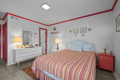Lake House HOT SUMMER DEAL! CAN'T STAY A WEEK 3 NIGHT MINIMUM, YES EVEN IN THE SUMMER!!, , on  in North Carolina - Lakehouse Vacation Rental - Lake Home for rent on LakeHouseVacations.com