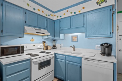 Lake House HOT SUMMER DEAL! CAN'T STAY A WEEK 3 NIGHT MINIMUM, YES EVEN IN THE SUMMER!!, , on  in North Carolina - Lakehouse Vacation Rental - Lake Home for rent on LakeHouseVacations.com