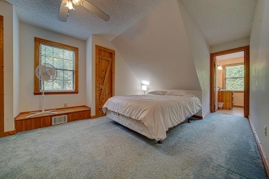 Lake House Intro Rate Hiking, biking, rafting, apple picking, and seeing the leaves, , on  in Georgia - Lakehouse Vacation Rental - Lake Home for rent on LakeHouseVacations.com