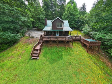 Lake House Intro Rate Hiking, biking, rafting, apple picking, and seeing the leaves, , on  in Georgia - Lakehouse Vacation Rental - Lake Home for rent on LakeHouseVacations.com