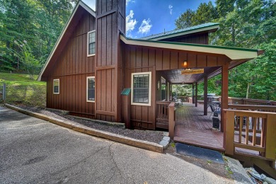 Lake House Intro Rate Hiking, biking, rafting, apple picking, and seeing the leaves, , on  in Georgia - Lakehouse Vacation Rental - Lake Home for rent on LakeHouseVacations.com