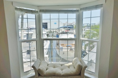 Lake House Beautiful Water view Marina side, Nice condo with access to pool, 1115H, , on  in Florida - Lakehouse Vacation Rental - Lake Home for rent on LakeHouseVacations.com