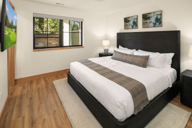 Lake House Exquisite Spa Inspired Retreat! Wet Sauna Room*Garage Game Room*Hot Tub! , , on  in Washington - Lakehouse Vacation Rental - Lake Home for rent on LakeHouseVacations.com