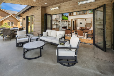 Lake House Beautiful 6BR Golf Course Home with Private Pool!*Game Room*Hot Tub, , on  in Washington - Lakehouse Vacation Rental - Lake Home for rent on LakeHouseVacations.com