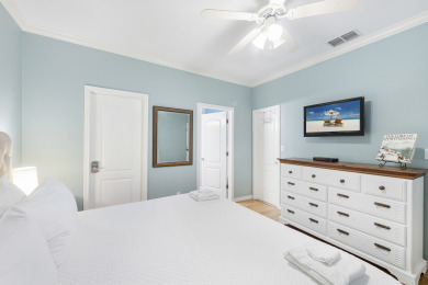 Lake House Pet-Friendly Townhome W Tropical Heated Pool, Private Patio, & Garage Access, , on  in Texas - Lakehouse Vacation Rental - Lake Home for rent on LakeHouseVacations.com