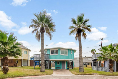 Lake House Community pool, outdoor spaces, close to beach!, , on  in Texas - Lakehouse Vacation Rental - Lake Home for rent on LakeHouseVacations.com