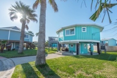 Lake House Community pool, outdoor spaces, close to beach!, , on  in Texas - Lakehouse Vacation Rental - Lake Home for rent on LakeHouseVacations.com