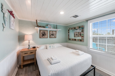 Lake House Cute Port A cottage near the beach!, , on  in Texas - Lakehouse Vacation Rental - Lake Home for rent on LakeHouseVacations.com