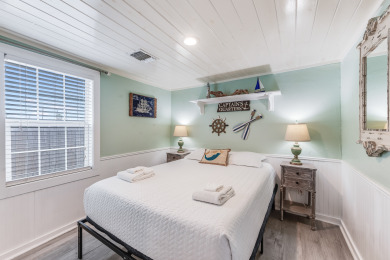 Lake House Cute Port A cottage near the beach!, , on  in Texas - Lakehouse Vacation Rental - Lake Home for rent on LakeHouseVacations.com