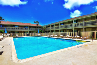 Lake House Located right by the large heated pool. Only a block to the beach!, , on  in Texas - Lakehouse Vacation Rental - Lake Home for rent on LakeHouseVacations.com