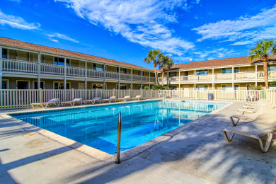 Lake House Located right by the large heated pool. Only a block to the beach!, , on  in Texas - Lakehouse Vacation Rental - Lake Home for rent on LakeHouseVacations.com