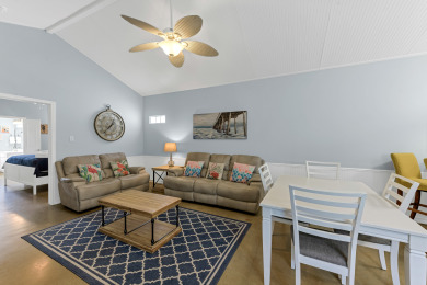 Lake House Beautifully furnished townhome, large community pool, , on  in Texas - Lakehouse Vacation Rental - Lake Home for rent on LakeHouseVacations.com