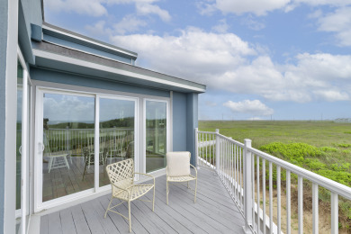 Lake House Beachfront, community pool & hot tub, EV charger!, , on  in Texas - Lakehouse Vacation Rental - Lake Home for rent on LakeHouseVacations.com
