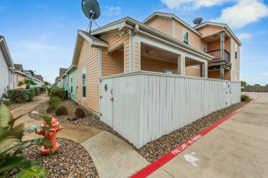Lake House Spacious townhome with community pool, , on  in Texas - Lakehouse Vacation Rental - Lake Home for rent on LakeHouseVacations.com