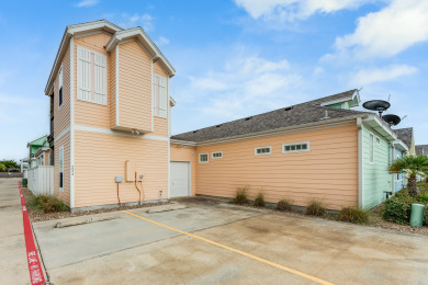 Lake House Spacious townhome with community pool, , on  in Texas - Lakehouse Vacation Rental - Lake Home for rent on LakeHouseVacations.com