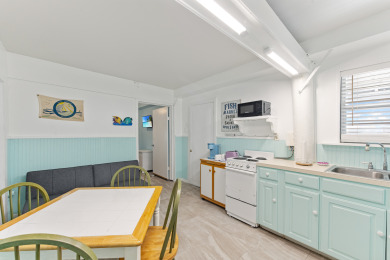 Lake House Pet friendly cottage near the beach!, , on  in Texas - Lakehouse Vacation Rental - Lake Home for rent on LakeHouseVacations.com