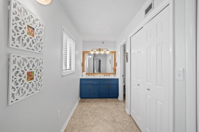Lake House GS 401 Sunny Side Up - *EXTERIOR RENOVATIONS*, , on  in Florida - Lakehouse Vacation Rental - Lake Home for rent on LakeHouseVacations.com