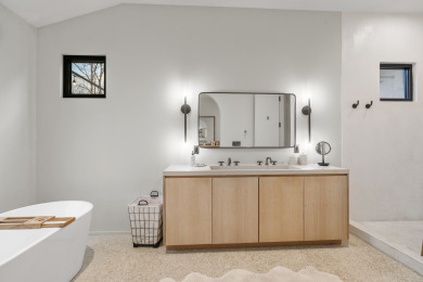 Lake House Above Hilltop Hideaway I Two Wings I Spool I Firepit, , on  in Tennessee - Lakehouse Vacation Rental - Lake Home for rent on LakeHouseVacations.com