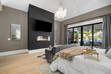 Lake House Above Nashville Beyond I Pool Slide &amp Spa I Putting GreenI GameroomI Services, , on  in Tennessee - Lakehouse Vacation Rental - Lake Home for rent on LakeHouseVacations.com