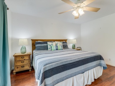 Lake House 720 ft lighted fishing pier, pool, boat launch and docking area, tennis court, , on  in Texas - Lakehouse Vacation Rental - Lake Home for rent on LakeHouseVacations.com
