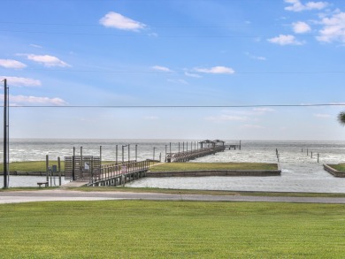Lake House 720 ft lighted fishing pier, pool, boat launch and docking area, tennis court, , on  in Texas - Lakehouse Vacation Rental - Lake Home for rent on LakeHouseVacations.com