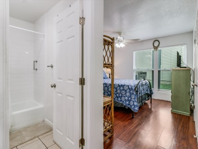 Lake House 720 ft lighted fishing pier, pool, boat launch and docking area, tennis court, , on  in Texas - Lakehouse Vacation Rental - Lake Home for rent on LakeHouseVacations.com