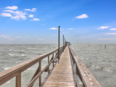 Lake House 720 ft lighted fishing pier, pool, boat launch and docking area, tennis court, , on  in Texas - Lakehouse Vacation Rental - Lake Home for rent on LakeHouseVacations.com