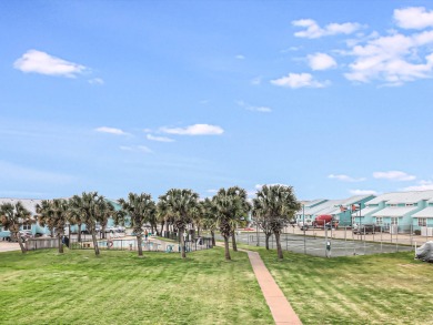 Lake House Pool, 800 Ft Pier, Tennis, Pickle Ball, Boat Slips and Launch, BBQ Area, , on  in Texas - Lakehouse Vacation Rental - Lake Home for rent on LakeHouseVacations.com