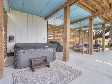 Lake House Hottub, Close to the Beach, Upgraded Furnishings, Fenced yard, BBQ Grill., , on  in Texas - Lakehouse Vacation Rental - Lake Home for rent on LakeHouseVacations.com