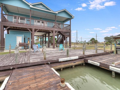 Lake House 2 Boat Slips, Huge Deck, Waterfront and Pet Friendly!, , on  in Texas - Lakehouse Vacation Rental - Lake Home for rent on LakeHouseVacations.com
