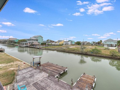 Lake House 2 Boat Slips, Huge Deck, Waterfront and Pet Friendly!, , on  in Texas - Lakehouse Vacation Rental - Lake Home for rent on LakeHouseVacations.com