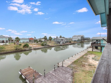 Lake House 2 Boat Slips, Huge Deck, Waterfront and Pet Friendly!, , on  in Texas - Lakehouse Vacation Rental - Lake Home for rent on LakeHouseVacations.com