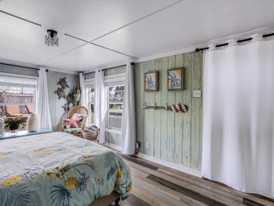 Lake House Hot Tub, Boat Parking, Firpit, Fenced yard, 4 bedrooms and 2 Full bathrooms., , on  in Texas - Lakehouse Vacation Rental - Lake Home for rent on LakeHouseVacations.com