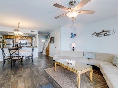 Lake House Waterfront, boat launch, swimming pool, lighted fishing pier & boat parking. , , on  in Texas - Lakehouse Vacation Rental - Lake Home for rent on LakeHouseVacations.com
