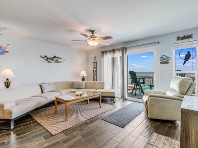 Lake House Waterfront, boat launch, swimming pool, lighted fishing pier & boat parking. , , on  in Texas - Lakehouse Vacation Rental - Lake Home for rent on LakeHouseVacations.com