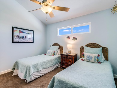 Lake House Waterfront, boat launch, swimming pool, lighted fishing pier & boat parking. , , on  in Texas - Lakehouse Vacation Rental - Lake Home for rent on LakeHouseVacations.com