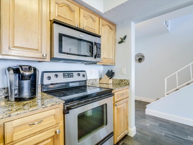 Lake House Waterfront, boat launch, swimming pool, lighted fishing pier & boat parking. , , on  in Texas - Lakehouse Vacation Rental - Lake Home for rent on LakeHouseVacations.com