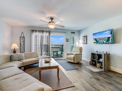 Lake House Waterfront, boat launch, swimming pool, lighted fishing pier & boat parking. , , on  in Texas - Lakehouse Vacation Rental - Lake Home for rent on LakeHouseVacations.com