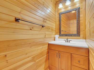 Lake House Twist & Shout - 5 BR Cabin with Game Room & Mountain Views!, , on  in Tennessee - Lakehouse Vacation Rental - Lake Home for rent on LakeHouseVacations.com