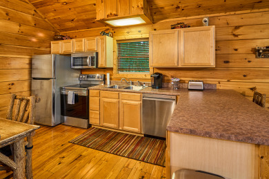 Lake House Romantic Value Cabin - Pool Table, Hot Tub, , on  in Tennessee - Lakehouse Vacation Rental - Lake Home for rent on LakeHouseVacations.com
