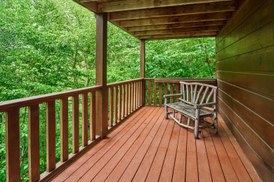 Lake House Romantic Value Cabin - Pool Table, Hot Tub, , on  in Tennessee - Lakehouse Vacation Rental - Lake Home for rent on LakeHouseVacations.com